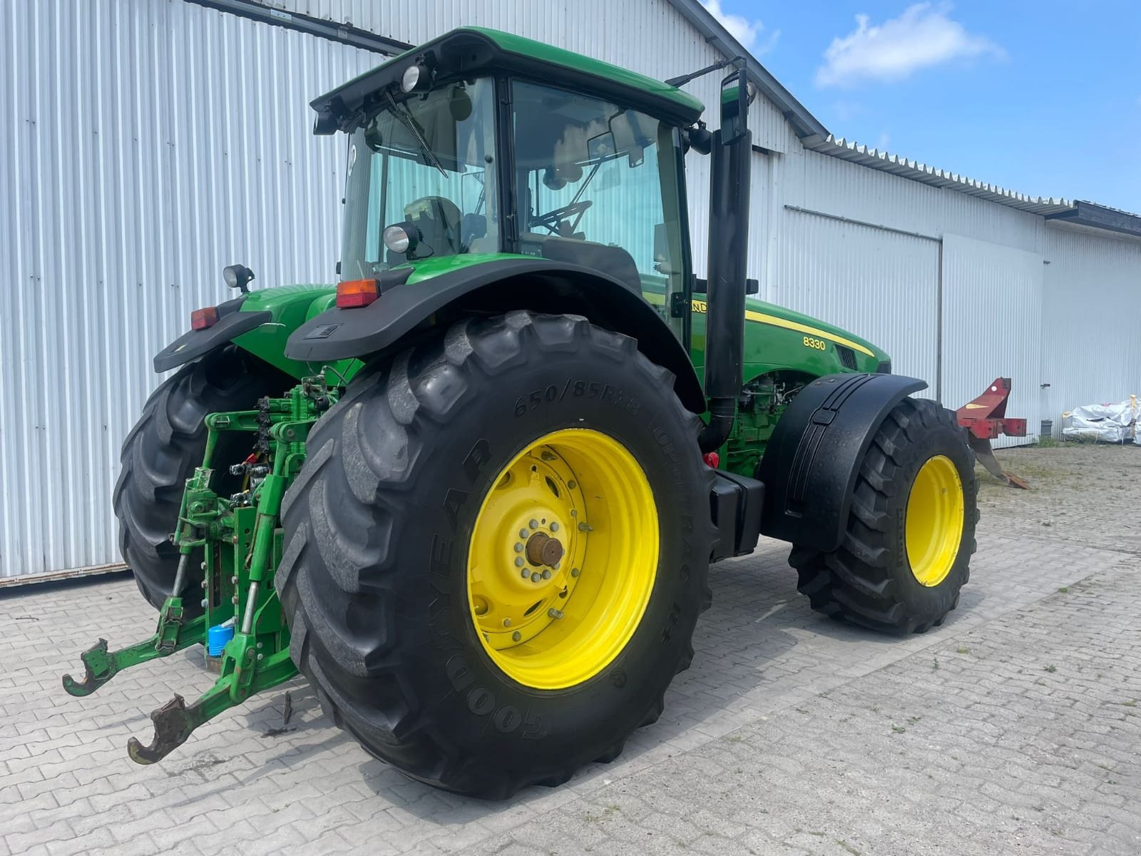 Traktor van het type John Deere 8330 Power Shift, Gebrauchtmaschine in Dinklage (Foto 7)