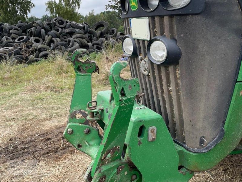 Traktor des Typs John Deere 8330, Gebrauchtmaschine in Prenzlau (Bild 3)