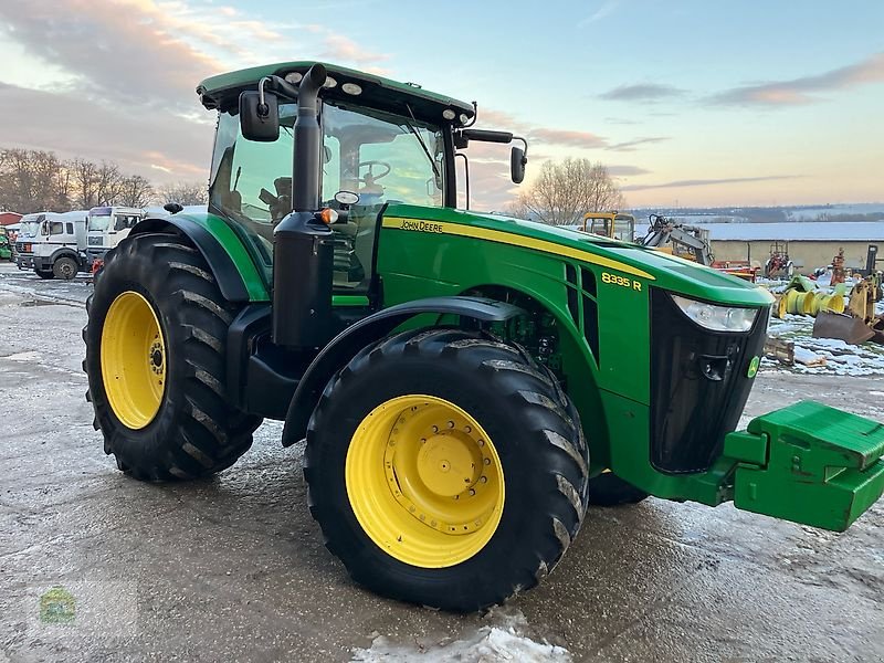 Traktor typu John Deere 8335R *Powr Shift*, Gebrauchtmaschine v Salsitz (Obrázek 11)