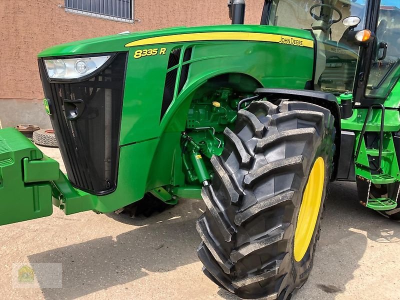 Traktor typu John Deere 8335R Powr Shift *Motor und Räder neu*, Gebrauchtmaschine w Salsitz (Zdjęcie 3)