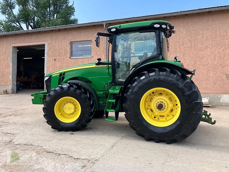 Traktor typu John Deere 8335R Powr Shift *Motor und Räder neu*, Gebrauchtmaschine w Salsitz (Zdjęcie 28)