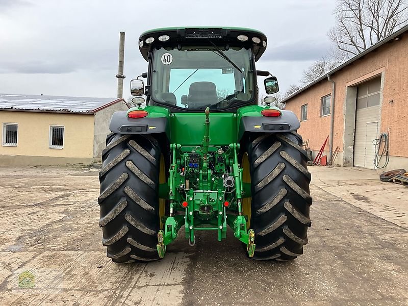 Traktor typu John Deere 8335R Powr Shift  *Sonderpreis*, Gebrauchtmaschine v Salsitz (Obrázok 12)