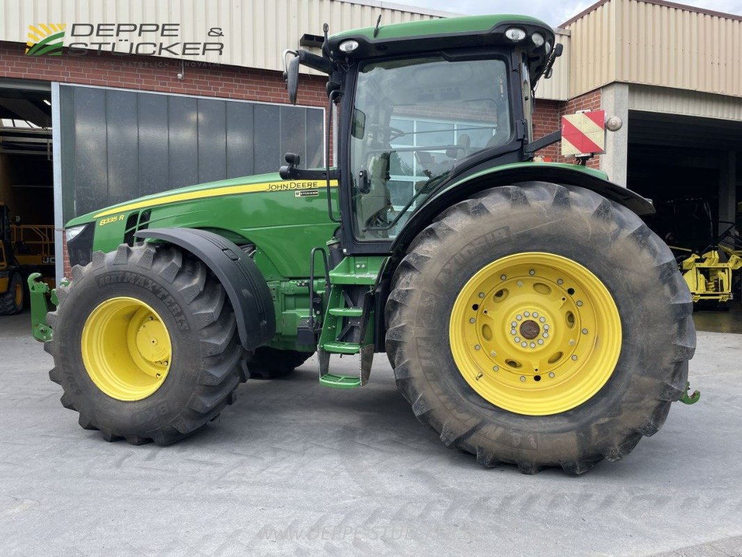 Traktor του τύπου John Deere 8335R, Gebrauchtmaschine σε Rietberg (Φωτογραφία 10)