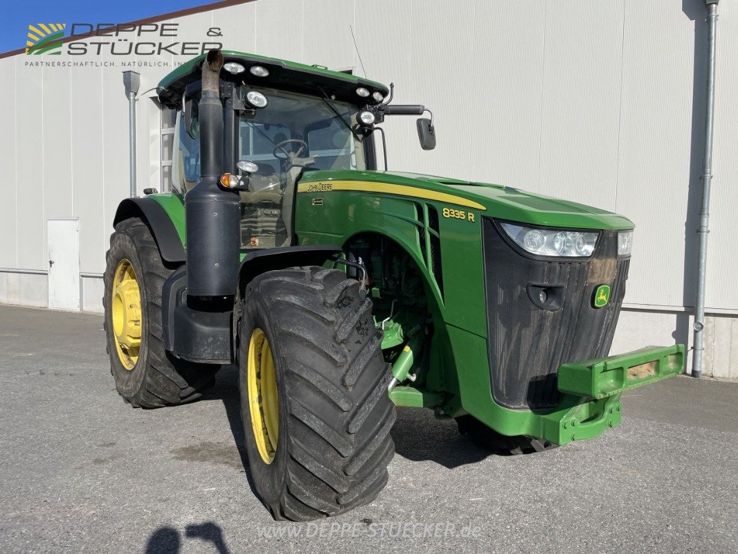 Traktor от тип John Deere 8335R, Gebrauchtmaschine в Rietberg (Снимка 4)