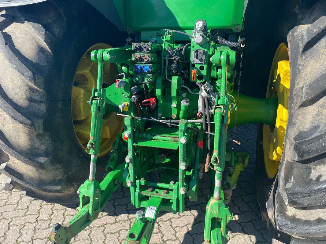 Traktor типа John Deere 8335R, Gebrauchtmaschine в Sittensen (Фотография 4)