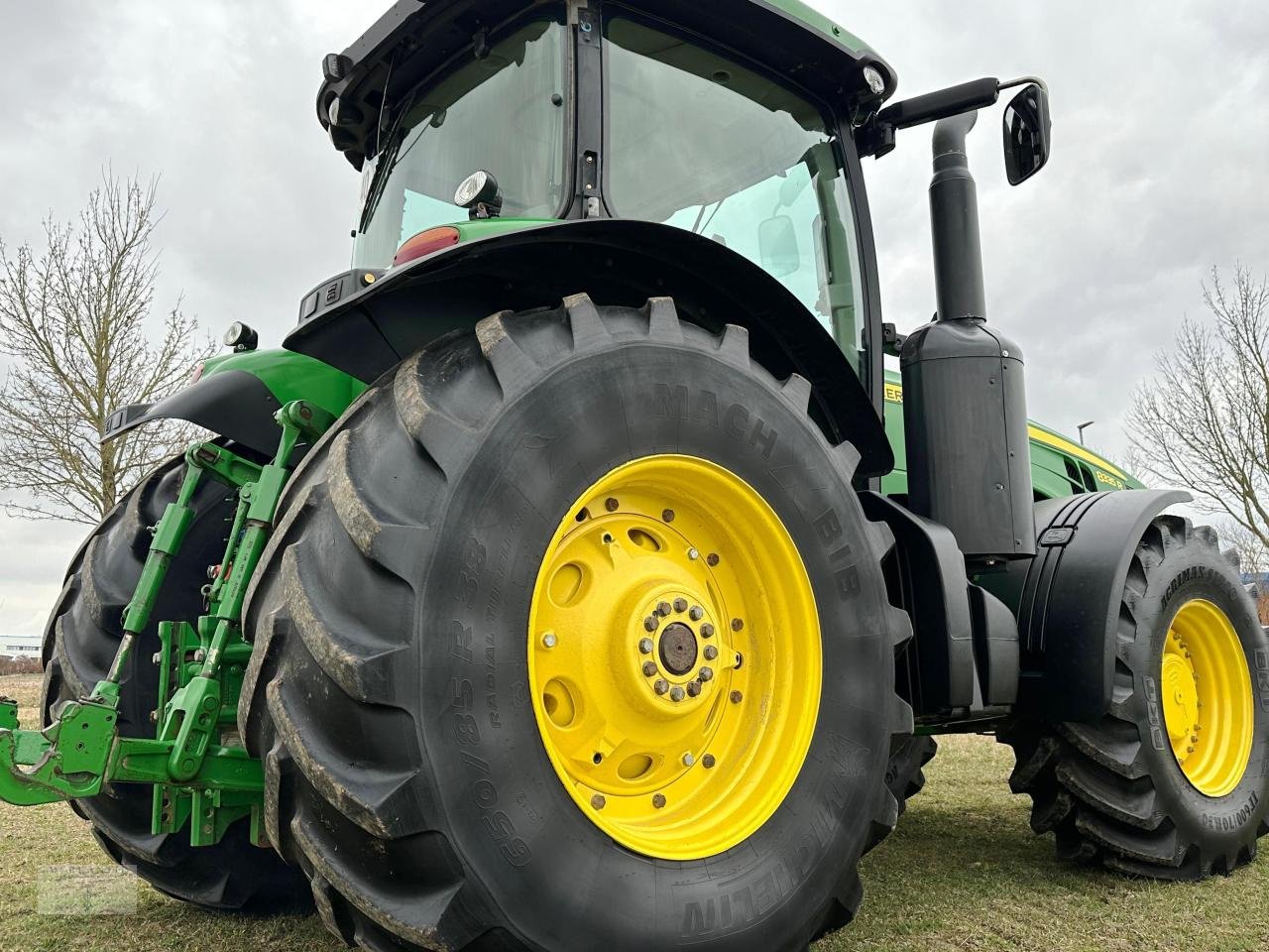 Traktor Türe ait John Deere 8335R, Gebrauchtmaschine içinde Pragsdorf (resim 7)