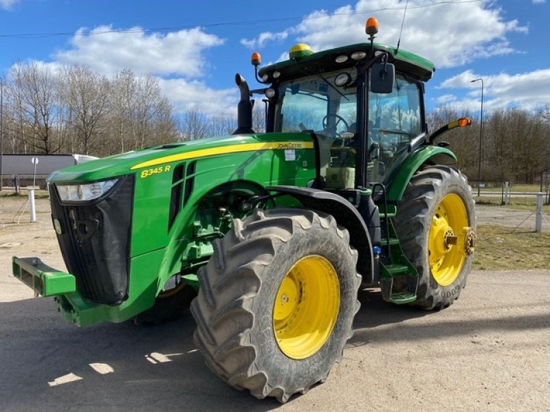 Traktor typu John Deere 8345R SOLGT!!! E23. GPS. Auto steer aktiveret. Front lift. Hitch krog. Affjedret foraksel. Mange på lager., Gebrauchtmaschine v Kolding (Obrázek 4)