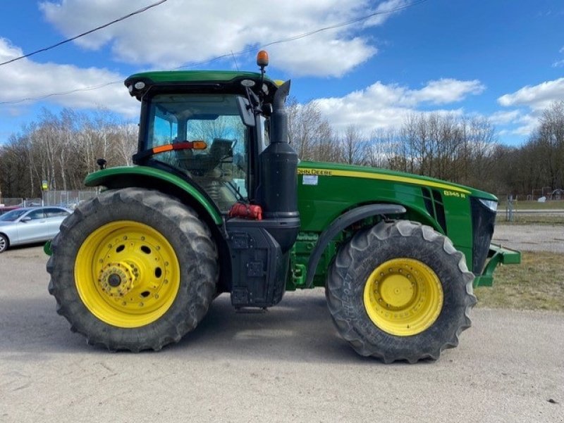 Traktor typu John Deere 8345R SOLGT!!! E23. GPS. Auto steer aktiveret. Front lift. Hitch krog. Affjedret foraksel. Mange på lager., Gebrauchtmaschine v Kolding (Obrázek 2)