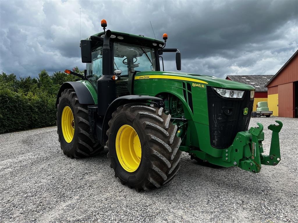 Traktor typu John Deere 8345R, Gebrauchtmaschine w Aalborg SV (Zdjęcie 2)