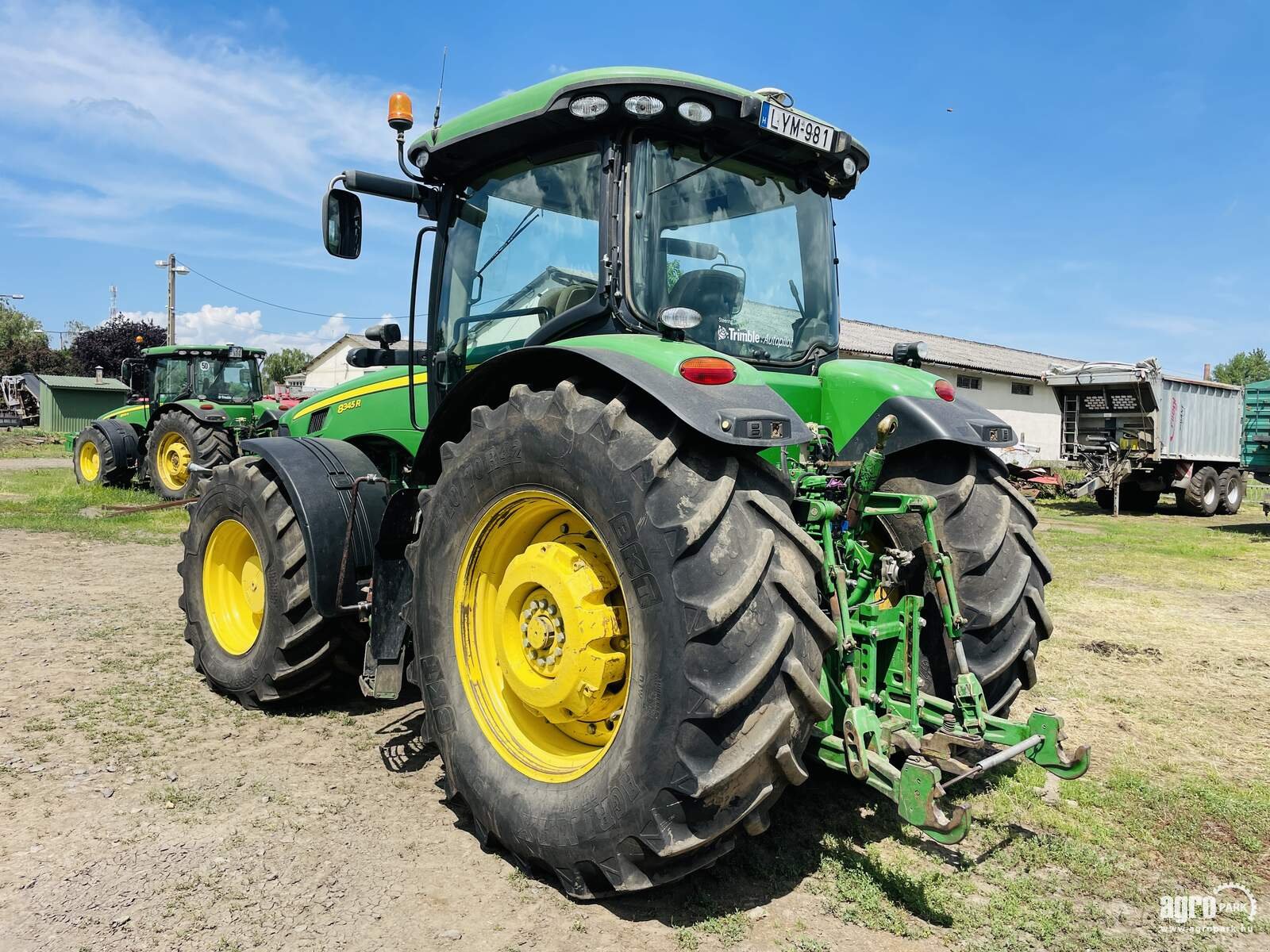 Traktor des Typs John Deere 8345R, Gebrauchtmaschine in Csengele (Bild 3)