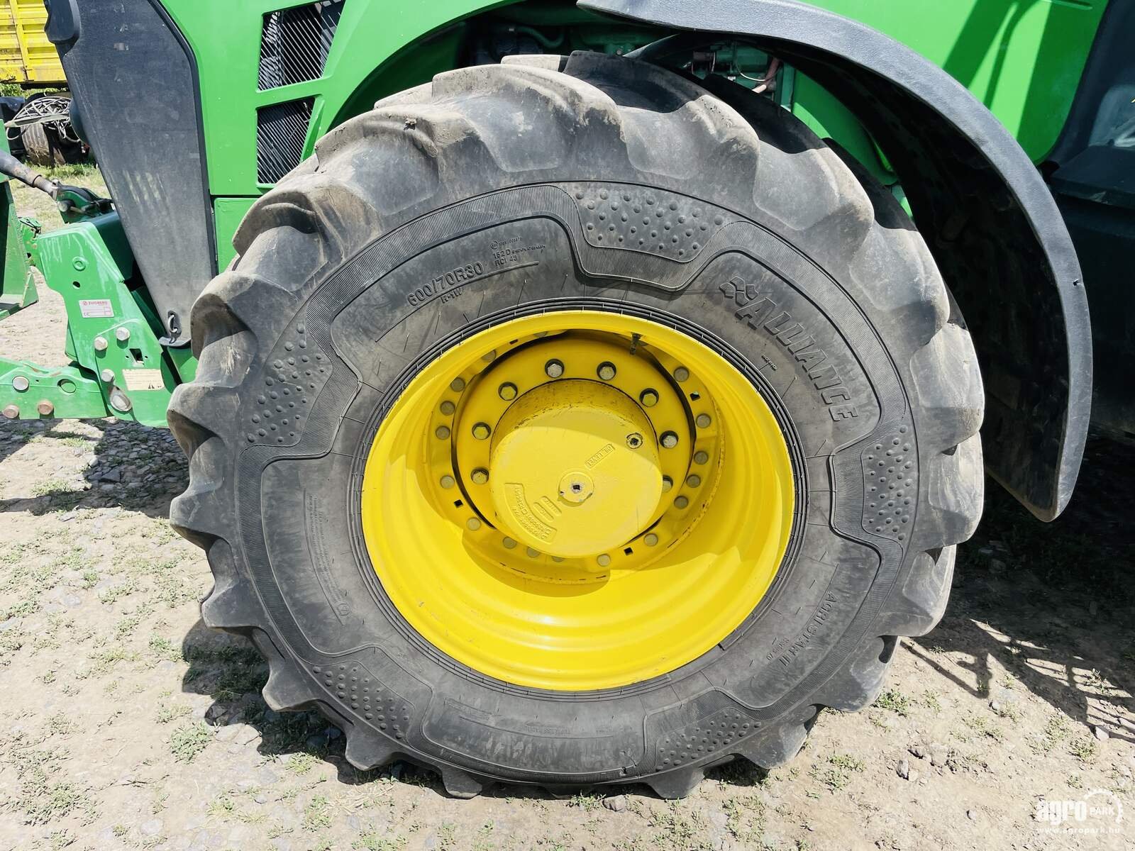 Traktor van het type John Deere 8345R, Gebrauchtmaschine in Csengele (Foto 18)