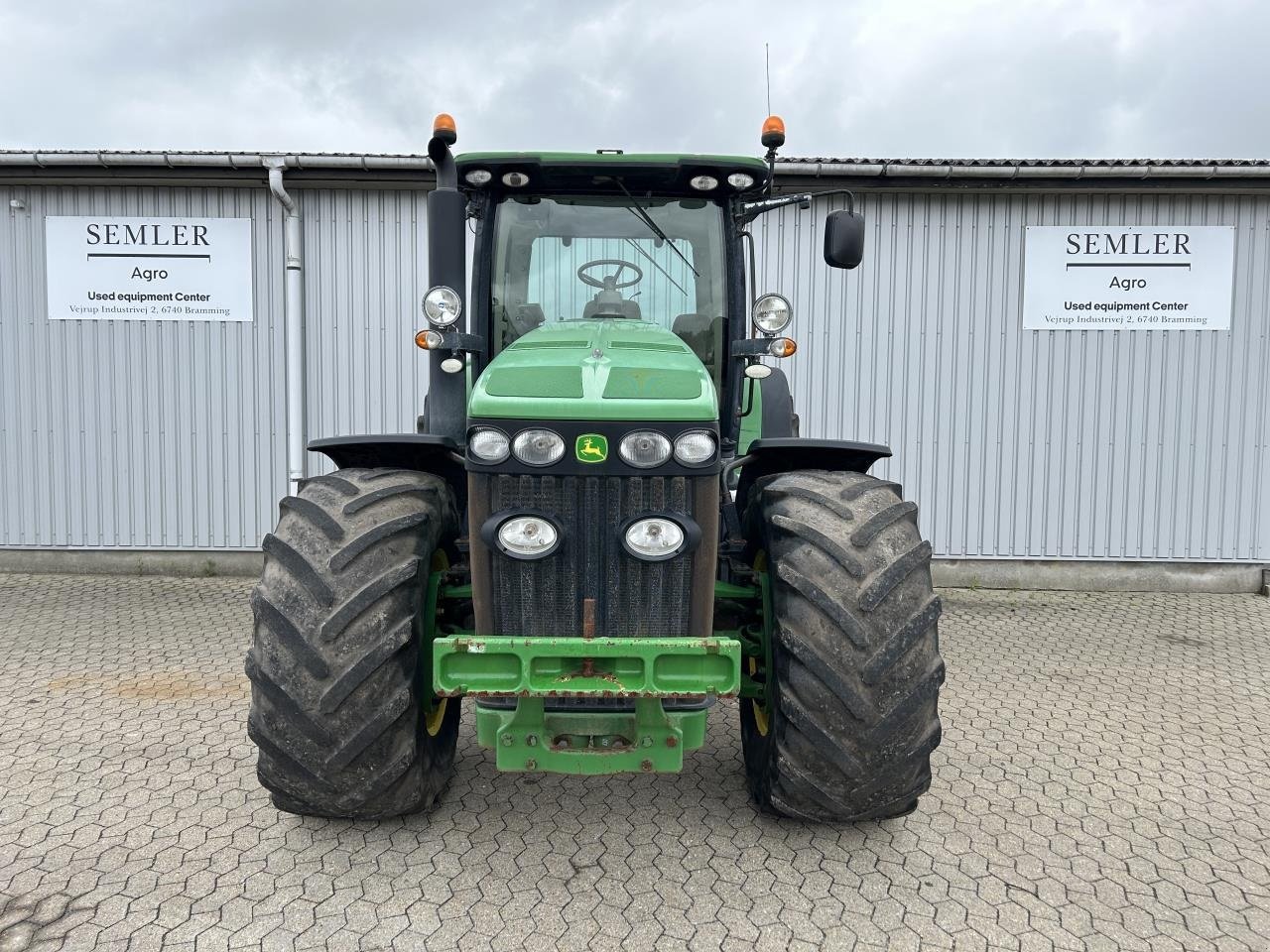 Traktor Türe ait John Deere 8345R, Gebrauchtmaschine içinde Bramming (resim 2)