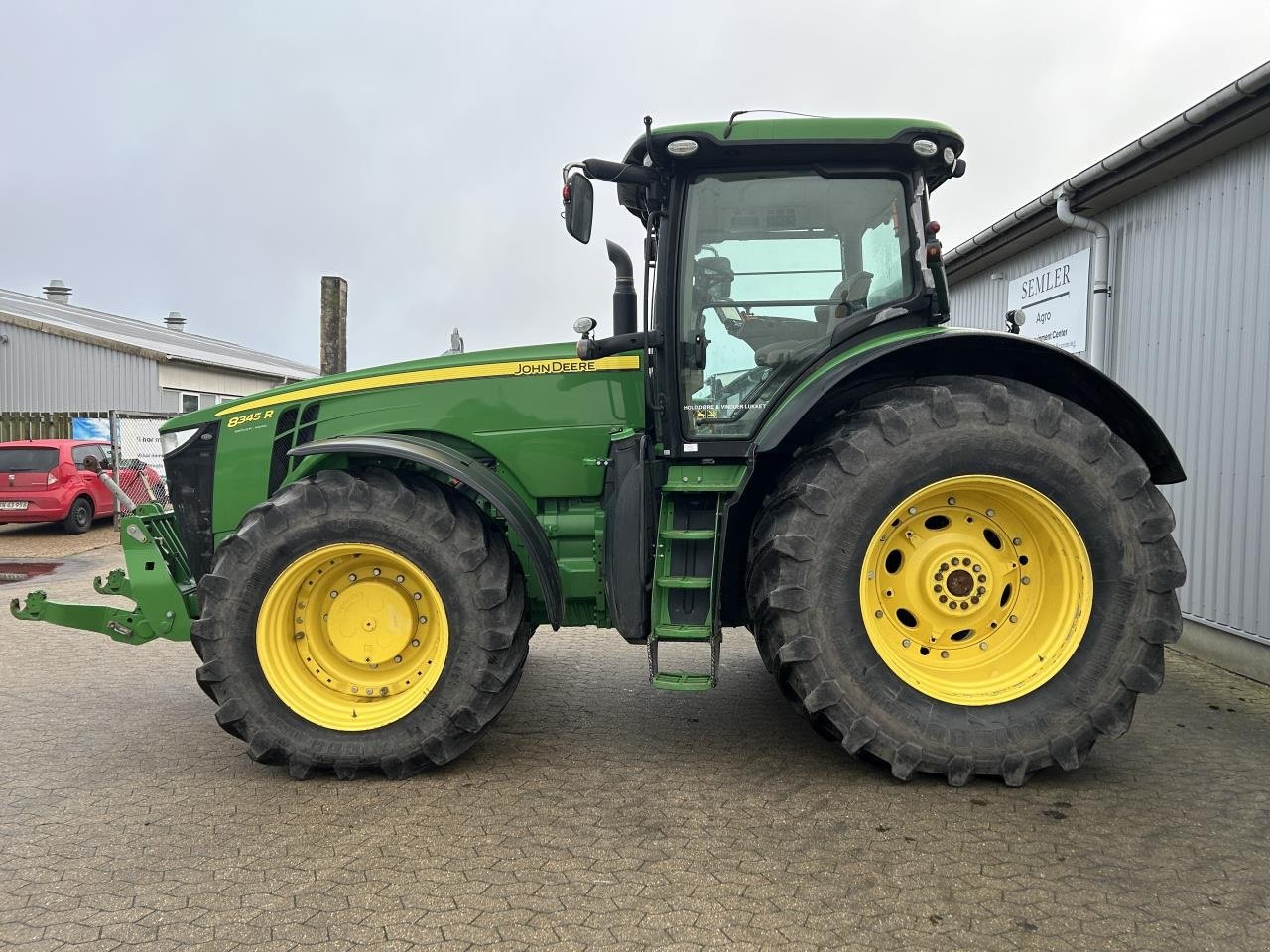 Traktor of the type John Deere 8345R, Gebrauchtmaschine in Bramming (Picture 2)