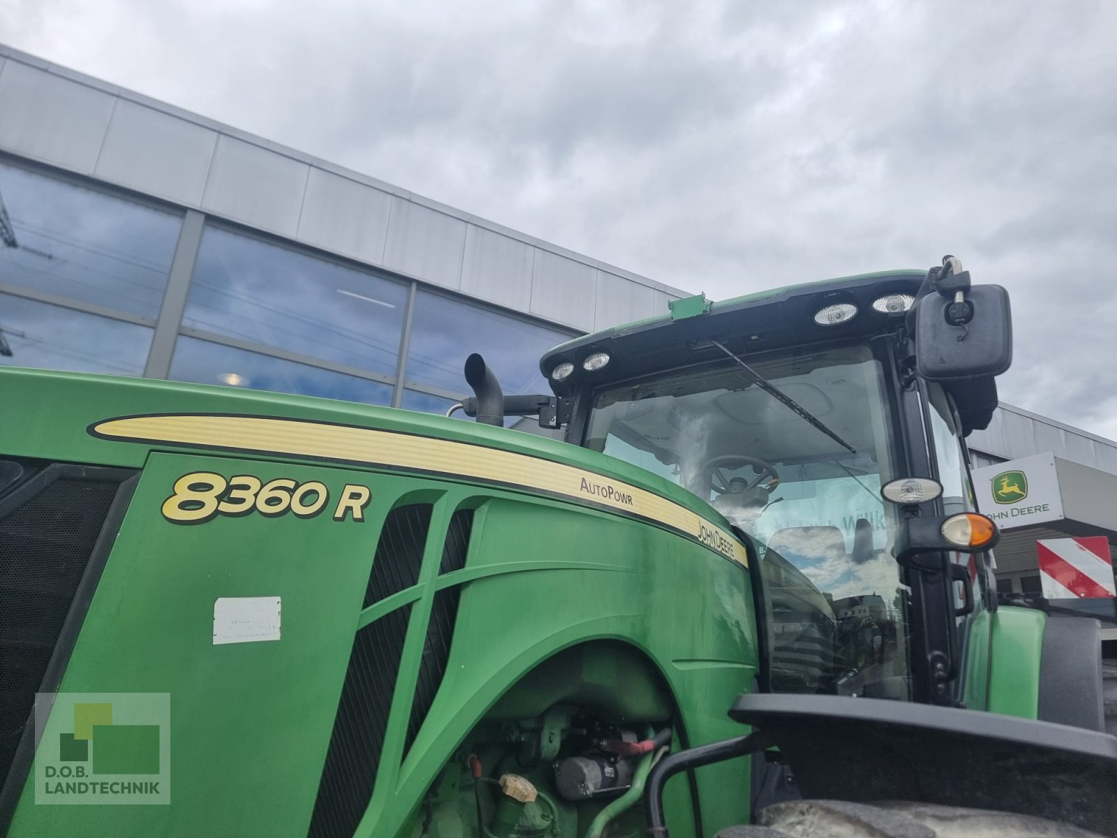 Traktor typu John Deere 8360 R, Gebrauchtmaschine w Regensburg (Zdjęcie 4)