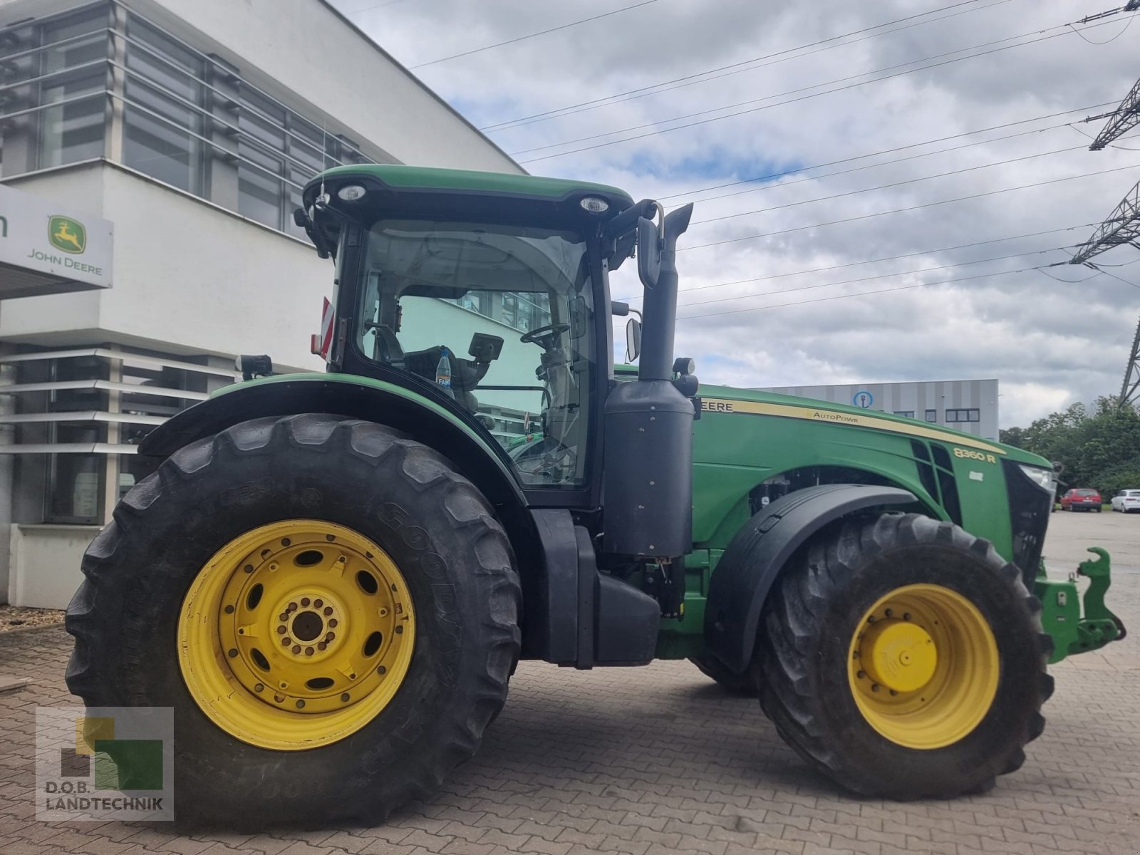 Traktor del tipo John Deere 8360 R, Gebrauchtmaschine In Regensburg (Immagine 7)