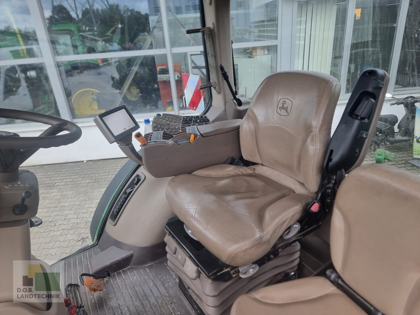 Traktor a típus John Deere 8360 R, Gebrauchtmaschine ekkor: Regensburg (Kép 21)