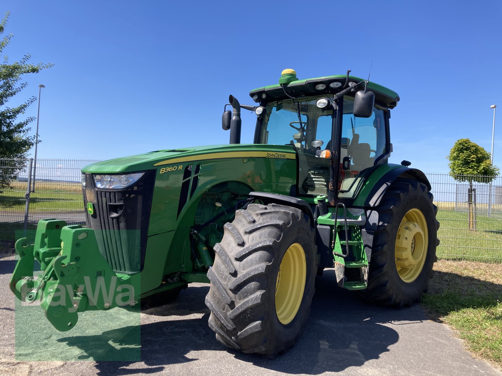 Traktor типа John Deere 8360 R, Gebrauchtmaschine в Giebelstadt (Фотография 1)