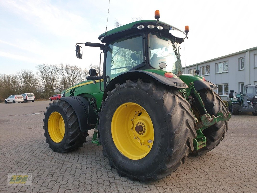 Traktor типа John Deere 8360R, Gebrauchtmaschine в Schenkenberg (Фотография 9)