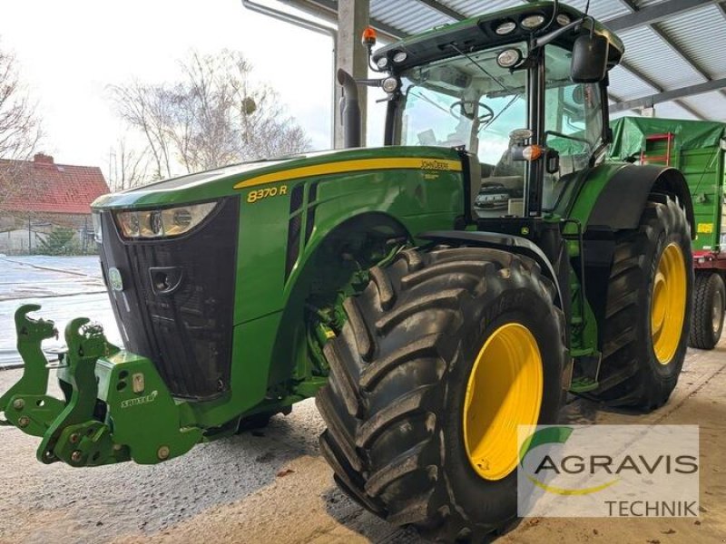 Traktor des Typs John Deere 8370 R, Gebrauchtmaschine in Seelow (Bild 1)