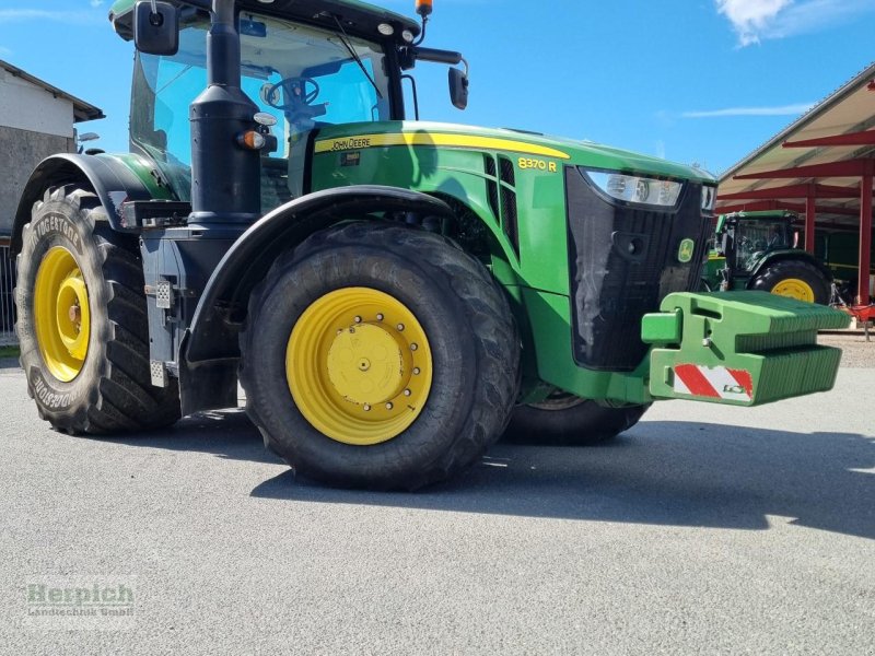 Traktor des Typs John Deere 8370 R, Gebrauchtmaschine in Drebach (Bild 1)