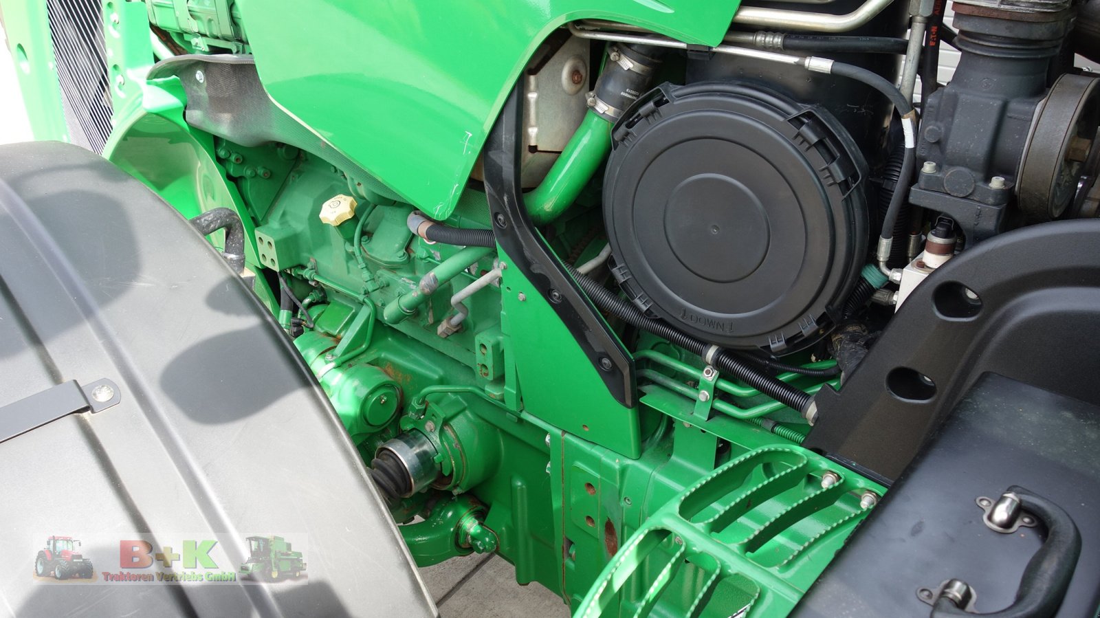 Traktor του τύπου John Deere 8370 R, Gebrauchtmaschine σε Kettenkamp (Φωτογραφία 9)