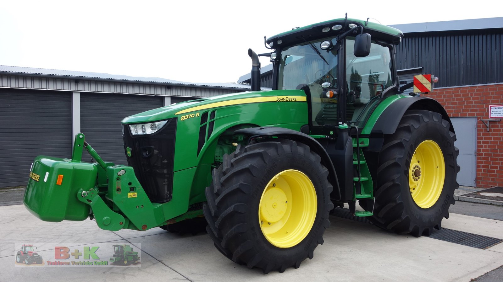 Traktor Türe ait John Deere 8370 R, Gebrauchtmaschine içinde Kettenkamp (resim 1)