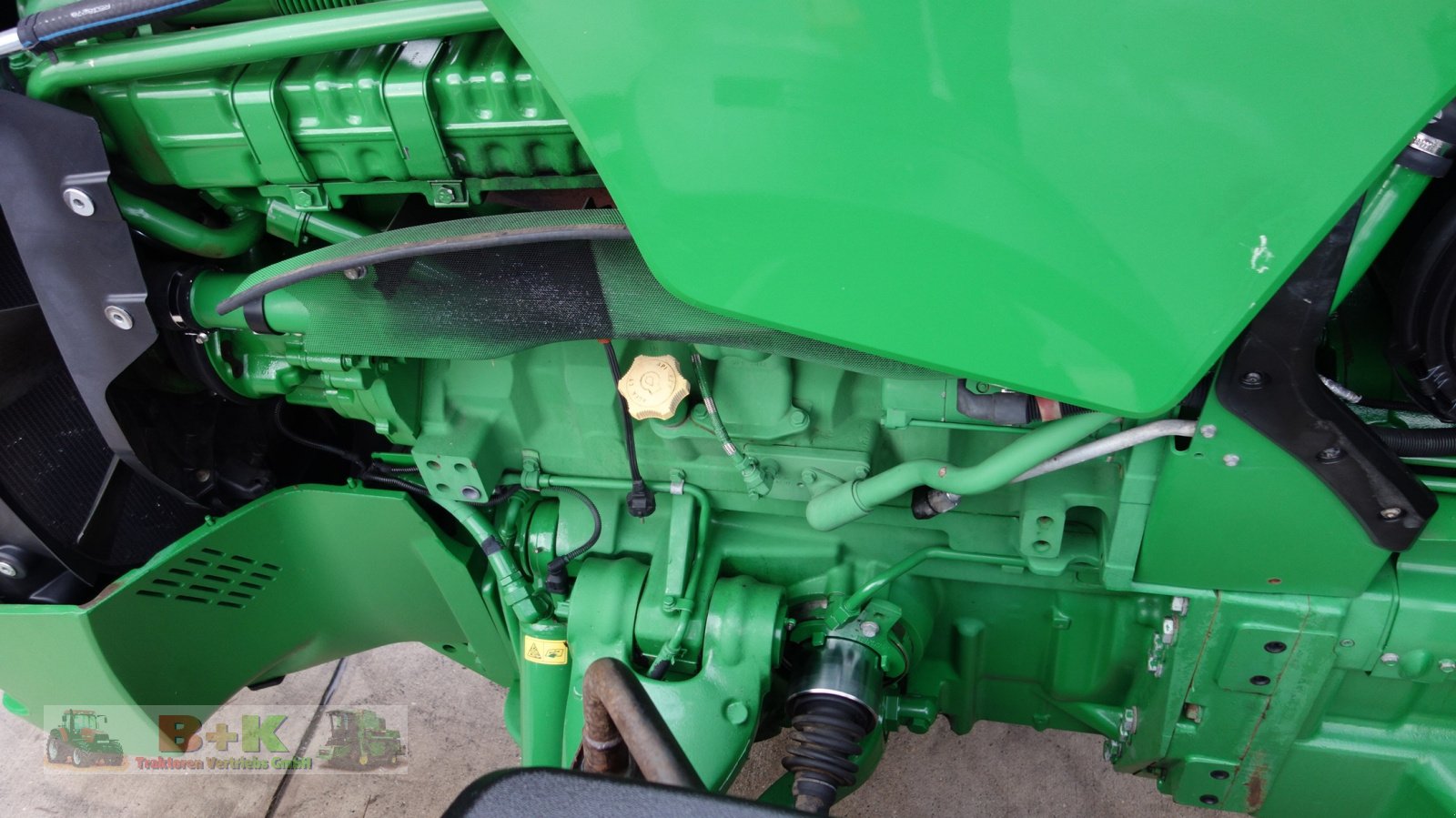 Traktor of the type John Deere 8370 R, Gebrauchtmaschine in Kettenkamp (Picture 12)