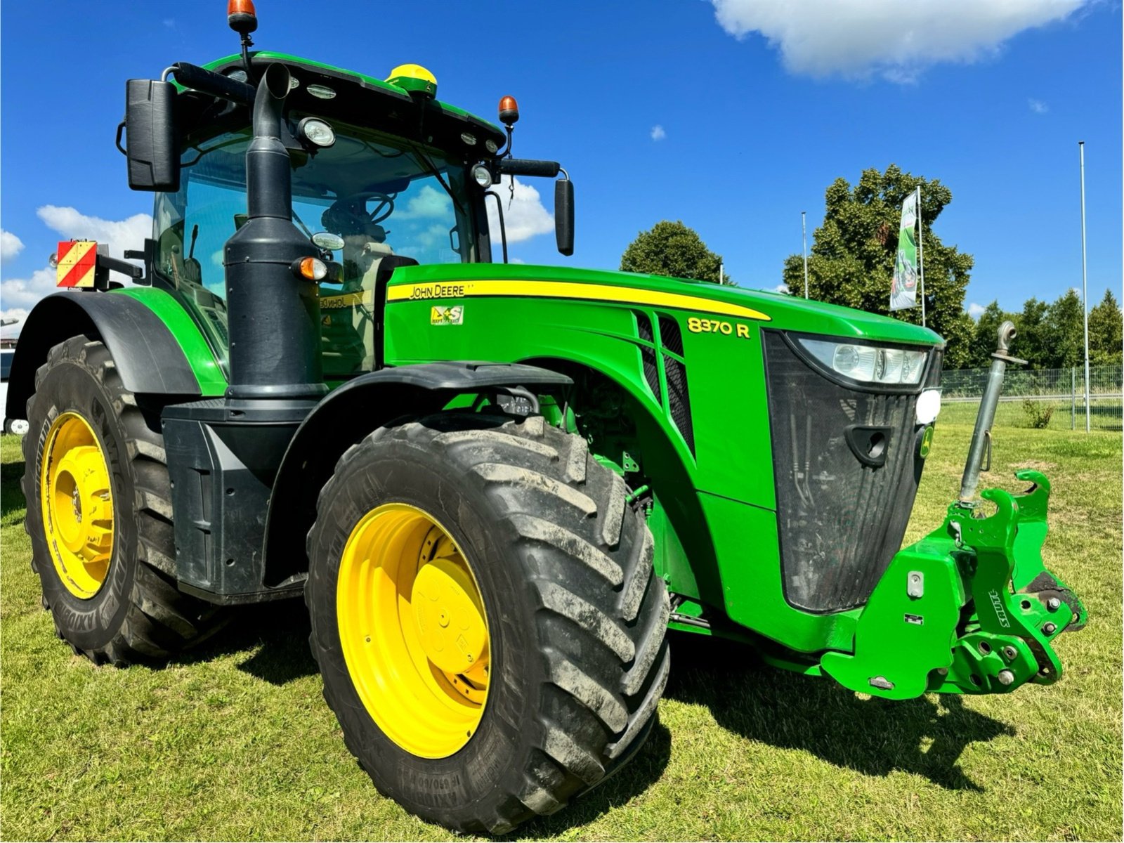 Traktor типа John Deere 8370 R, Gebrauchtmaschine в Bad Oldesloe (Фотография 4)