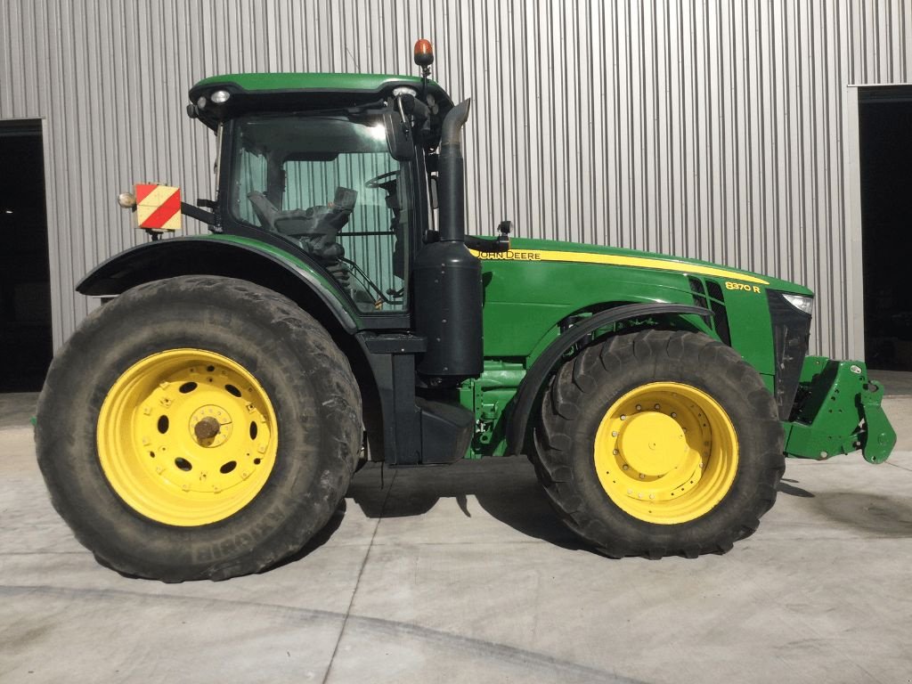 Traktor des Typs John Deere 8370, Gebrauchtmaschine in Vogelsheim (Bild 4)