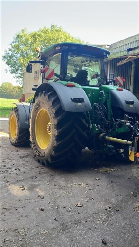 Traktor του τύπου John Deere 8370R Auto Trac ready. Front lift. Auto Power. TLS. Ring til Ulrik på 40255544. Jeg snakker Jysk, tysk og engelsk., Gebrauchtmaschine σε Kolding (Φωτογραφία 4)