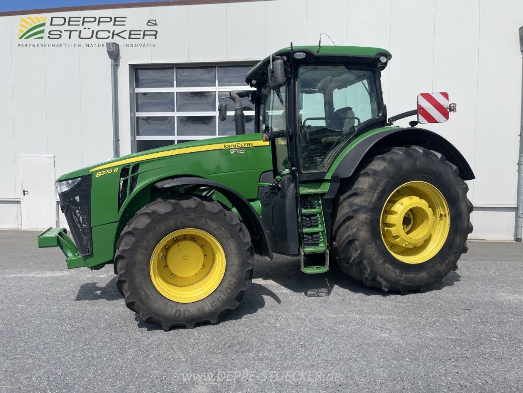 Traktor типа John Deere 8370R E23, Gebrauchtmaschine в Rietberg (Фотография 14)