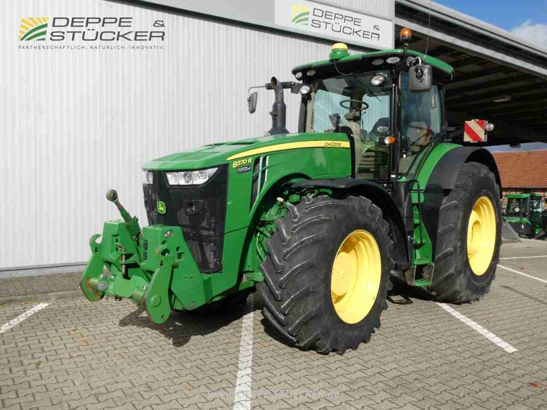 Traktor van het type John Deere 8370R e23, Gebrauchtmaschine in Lauterberg/Barbis (Foto 11)