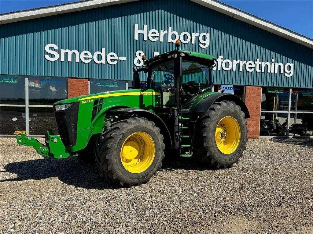 Traktor typu John Deere 8370R, FRONTLIFT, Gebrauchtmaschine v Videbæk (Obrázok 1)