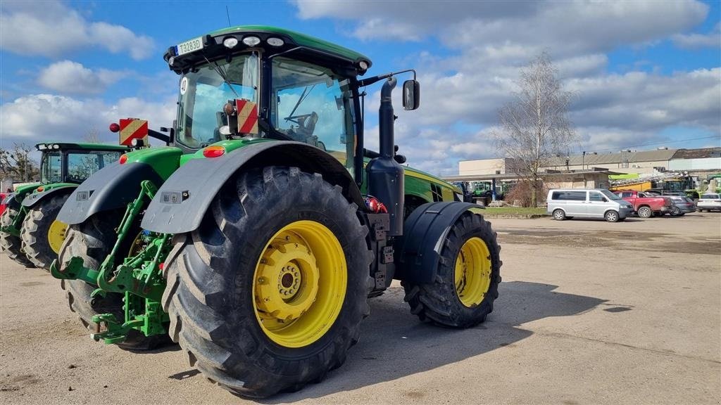 Traktor za tip John Deere 8370R GPS klar. Stor monitor 4600 ( 10" ). Luftbremser. AutoPower. Ring til Ulrik på +45-40255544. Jeg snakker Jysk., Gebrauchtmaschine u Kolding (Slika 7)