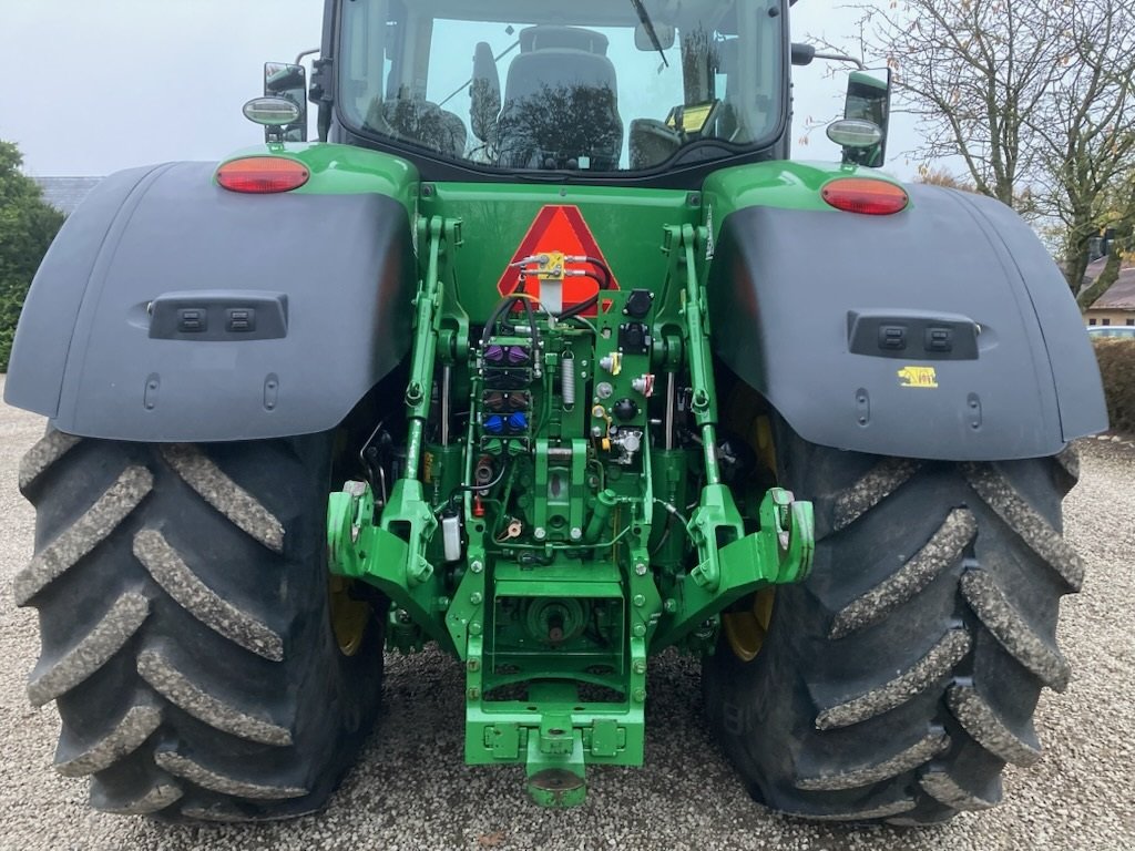 Traktor des Typs John Deere 8370R Premium, Gebrauchtmaschine in Aabenraa (Bild 4)