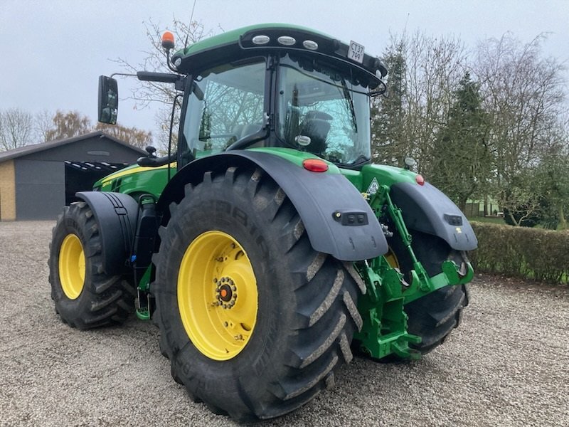 Traktor des Typs John Deere 8370R Premium, Gebrauchtmaschine in Aabenraa (Bild 5)