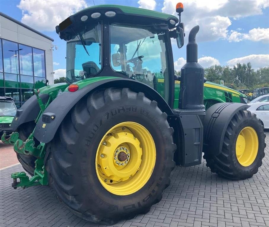 Traktor tip John Deere 8370R Ultimate Editon med alt udstyr. GPS AutoTrac. Sektionskontrol. Ring til Ulrik på 0045-40255544. Jeg snakkker Jysk, tysk og engelsk., Gebrauchtmaschine in Kolding (Poză 3)