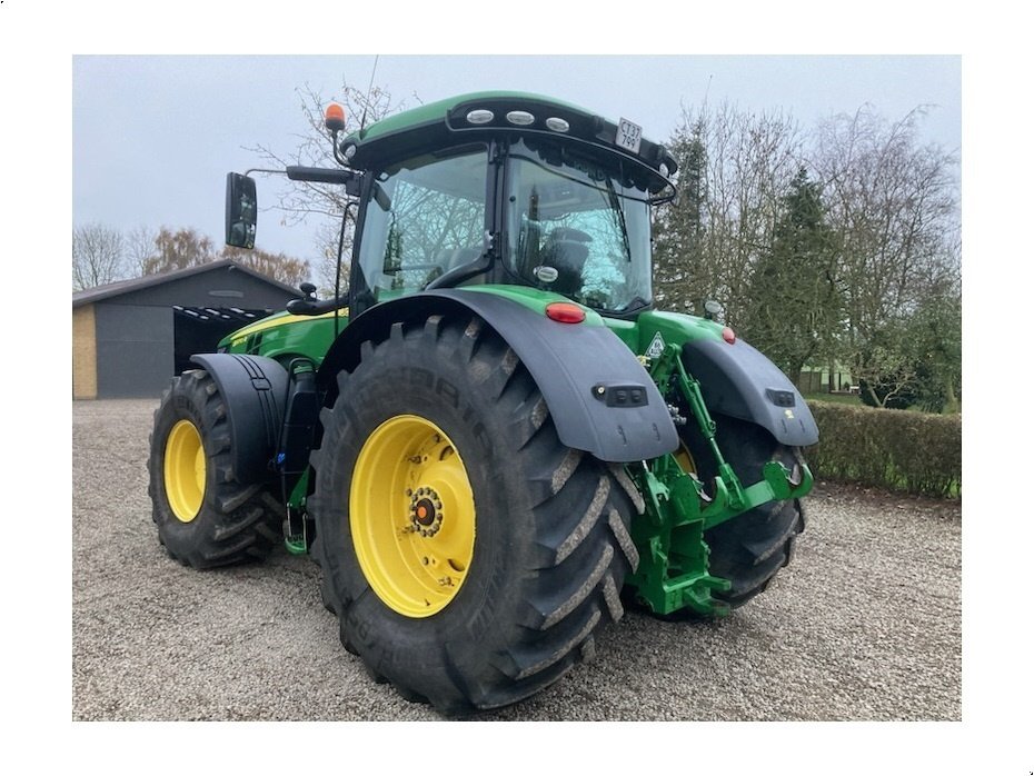 Traktor Türe ait John Deere 8370R, Gebrauchtmaschine içinde Aabenraa (resim 3)