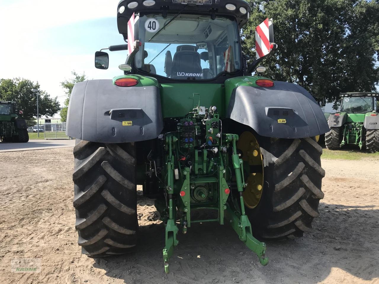 Traktor des Typs John Deere 8370R, Gebrauchtmaschine in Alt-Mölln (Bild 5)