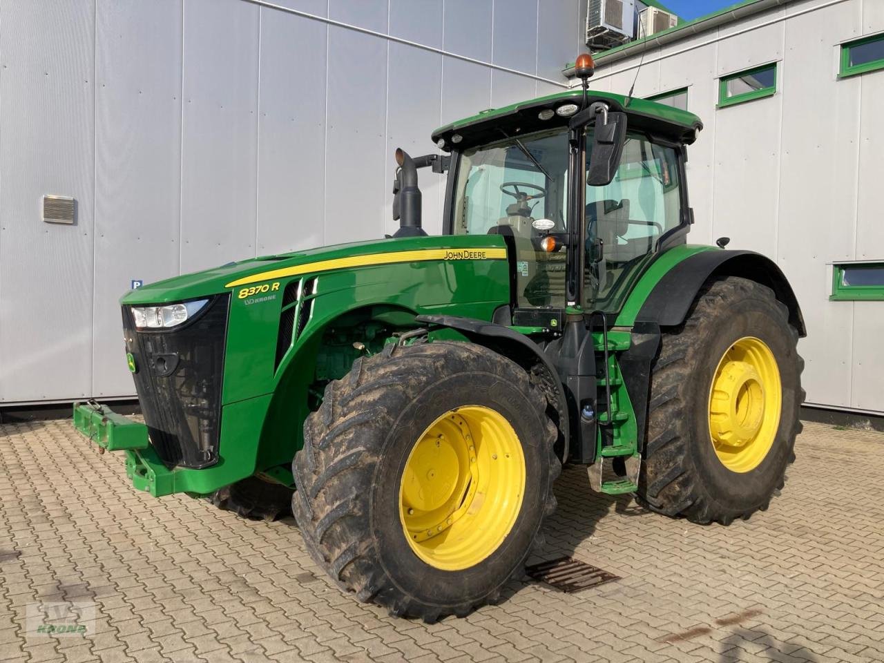 Traktor des Typs John Deere 8370R, Gebrauchtmaschine in Zorbau (Bild 1)