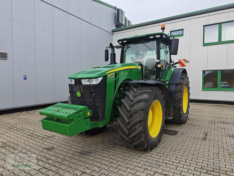 Traktor des Typs John Deere 8370R, Gebrauchtmaschine in Zorbau (Bild 1)