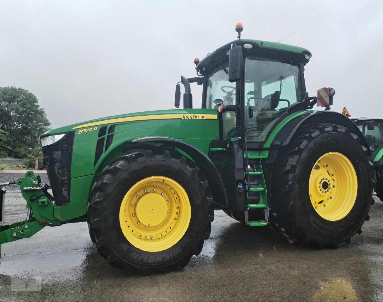 Traktor типа John Deere 8370R, Gebrauchtmaschine в Pragsdorf (Фотография 1)