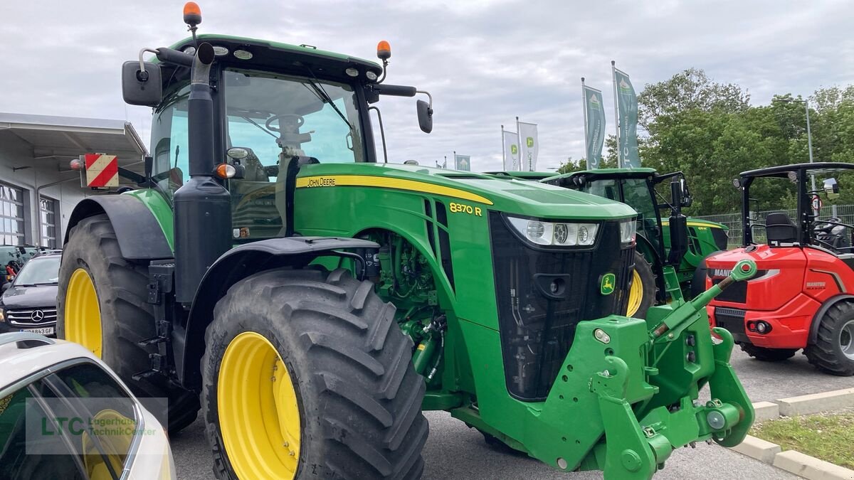 Traktor typu John Deere 8370R, Gebrauchtmaschine w Eggendorf (Zdjęcie 2)