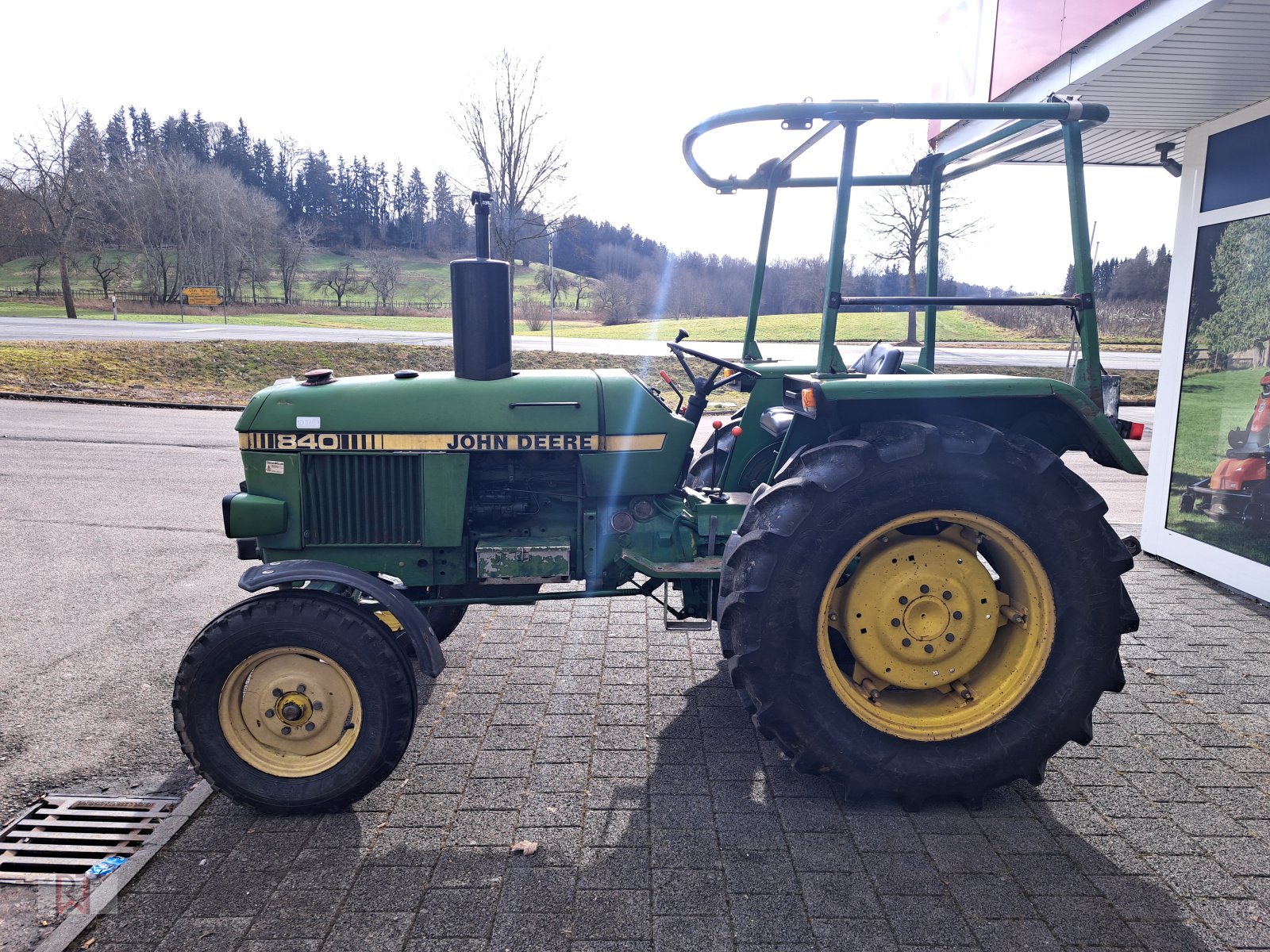 Traktor of the type John Deere 840 E, Gebrauchtmaschine in Meßkirch (Picture 1)