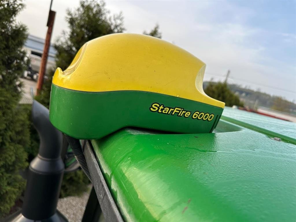 Traktor a típus John Deere 8400R E23. StarFire 6000 antenne. AutoTrack. Ring for video og mere info til Ulrik på 40255544. Jeg snakker Jysk., Gebrauchtmaschine ekkor: Kolding (Kép 5)