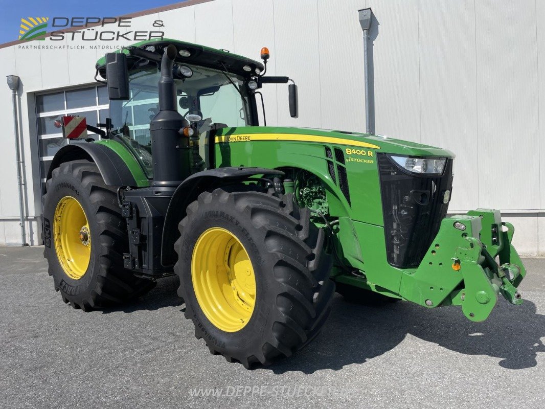 Traktor des Typs John Deere 8400R E23, Gebrauchtmaschine in Rietberg (Bild 4)