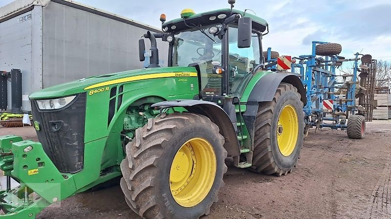 Traktor tip John Deere 8400R, Gebrauchtmaschine in Salsitz (Poză 3)