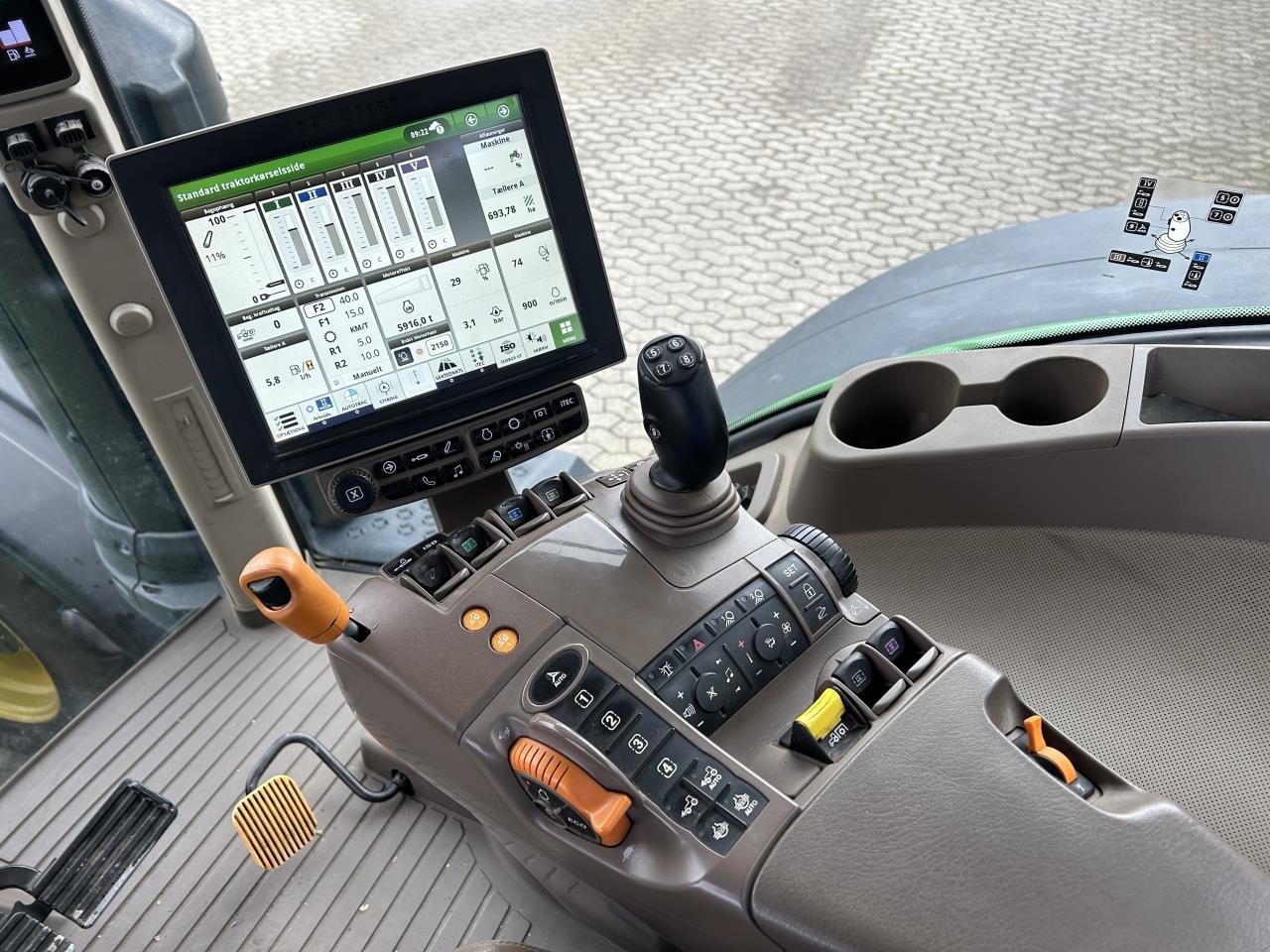 Traktor typu John Deere 8400R, Gebrauchtmaschine w Bramming (Zdjęcie 3)