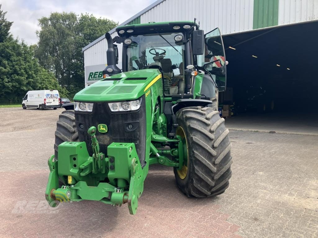 Traktor Türe ait John Deere 8400R, Gebrauchtmaschine içinde Albersdorf (resim 2)