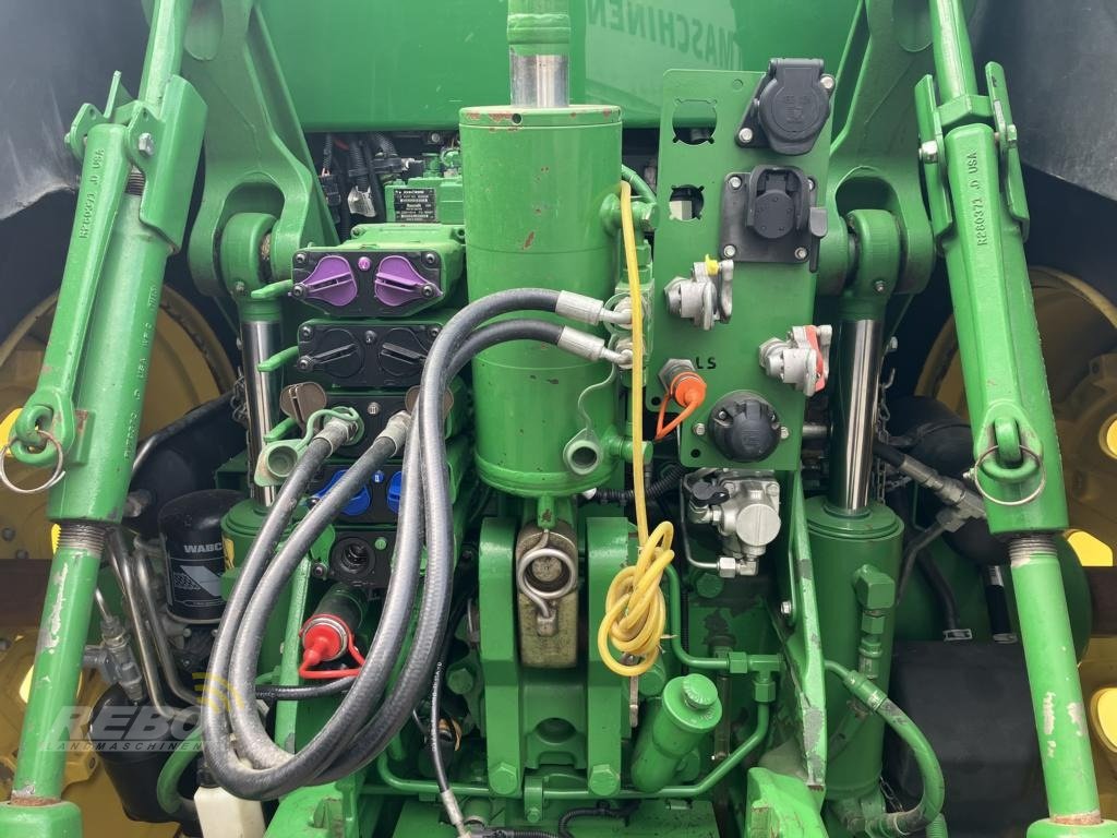 Traktor Türe ait John Deere 8400R, Gebrauchtmaschine içinde Albersdorf (resim 3)